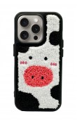 iPhone 13 Pro Max Cow Tasarımlı Punch Telefon Kılıfı