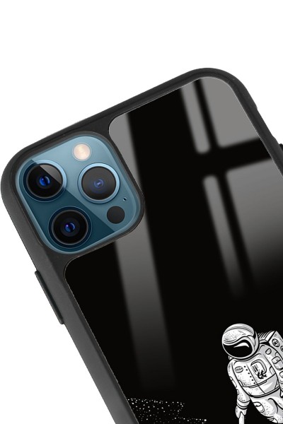 iPhone 11 Pro Max Astronot Tatiana Tasarımlı Glossy Telefon Kılıfı