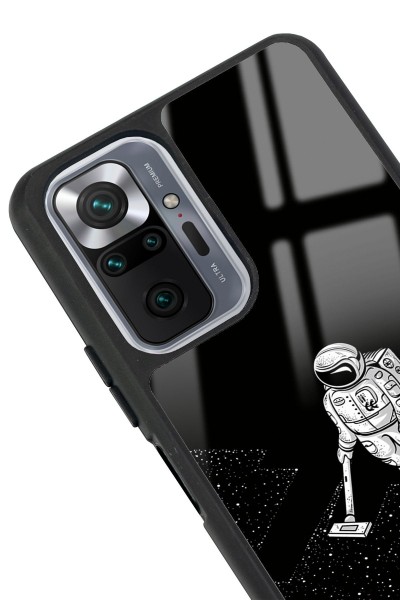 Xiaomi Redmi Note 10 Pro - Max Astronot Tatiana Tasarımlı Glossy Telefon Kılıfı